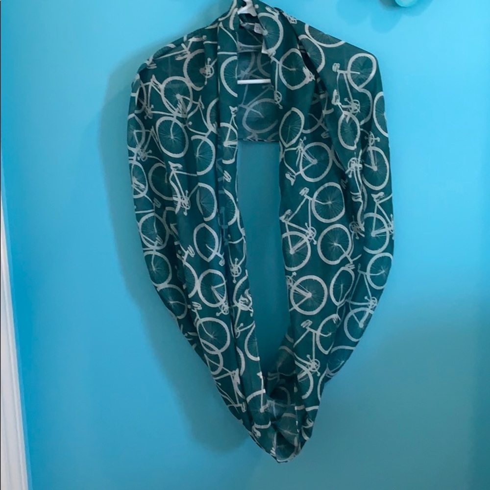 Bicycle infinity scarf